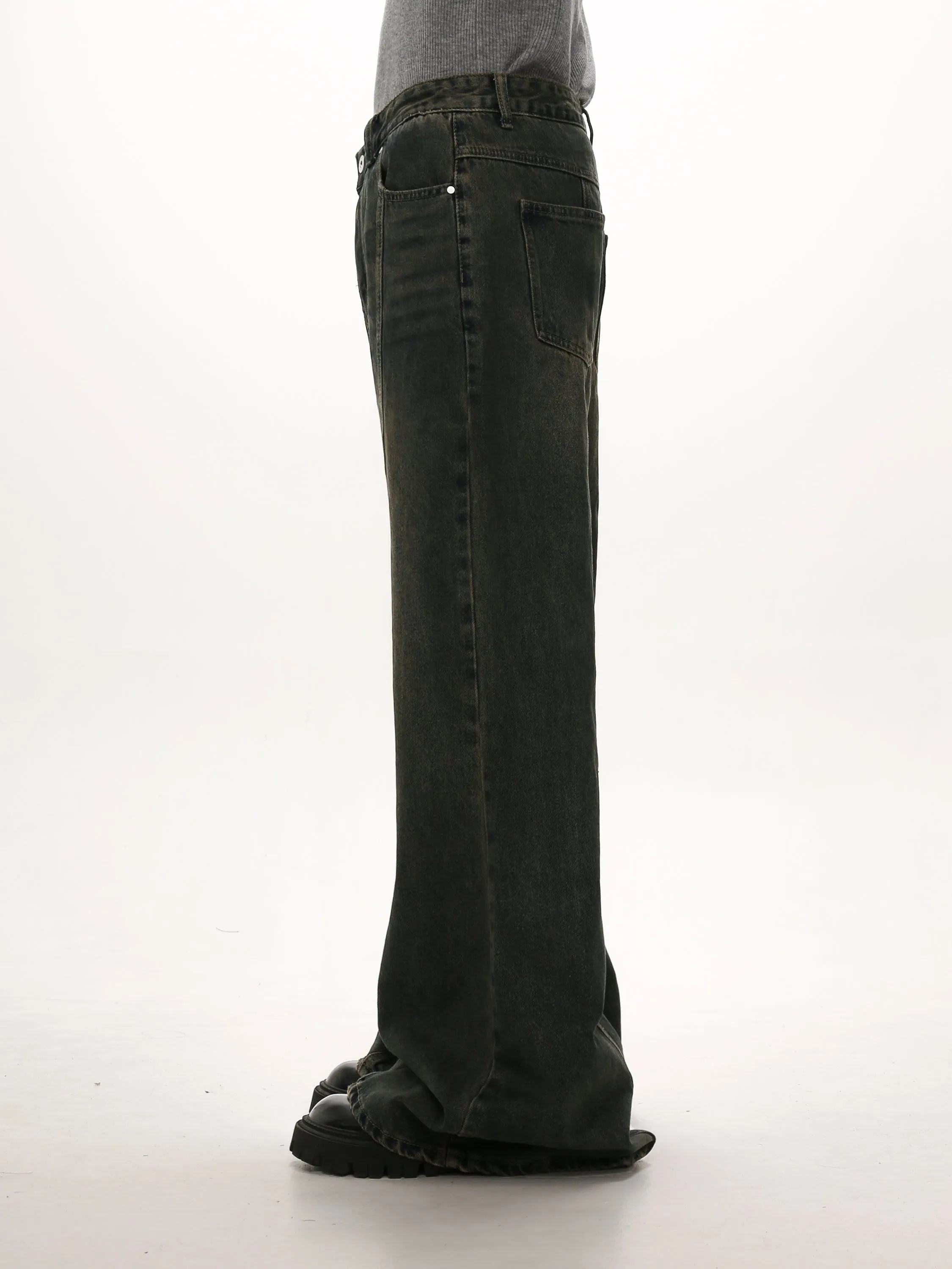 Damaged Bootcut Jeans