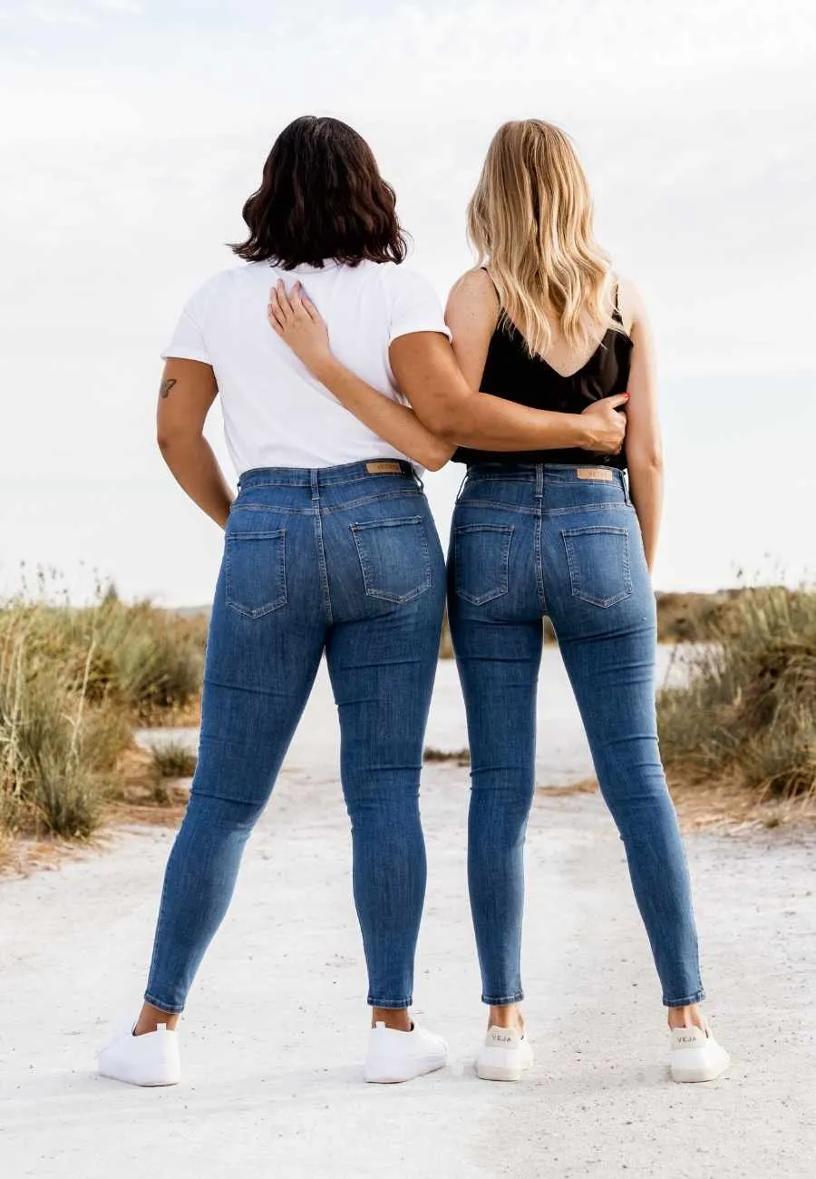 Elwood Skinny Ankle | Light Indigo