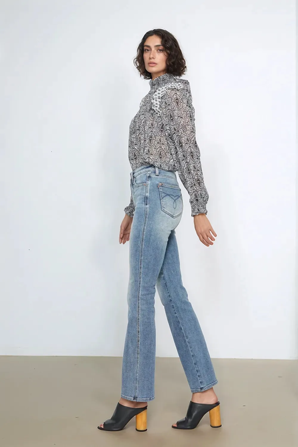 Judy Blue Tummy Control Back Embroidered Pocketed Bootcut Jeans (3 lengths)