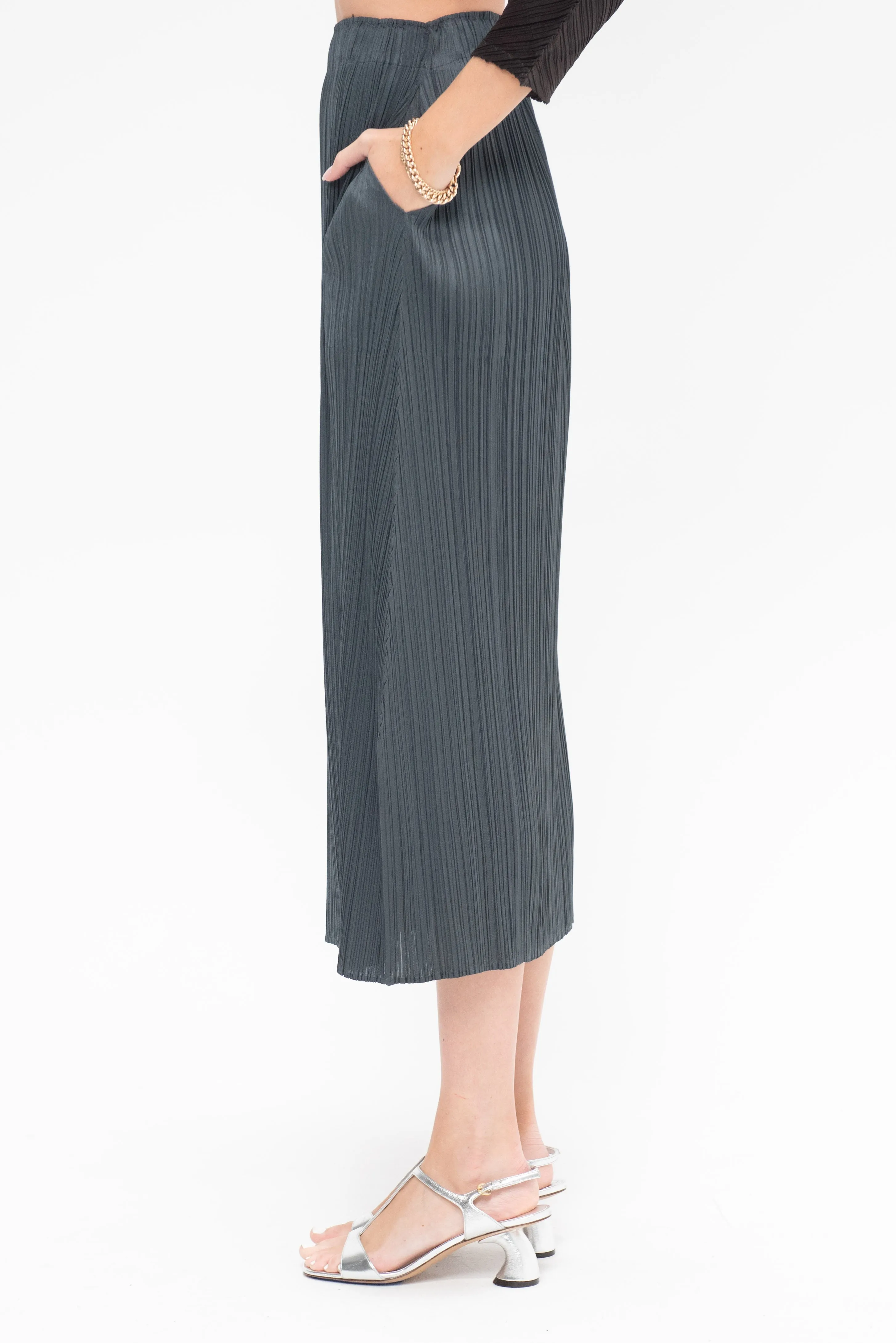 Monthly Colors: December Skirt, Steel Gray